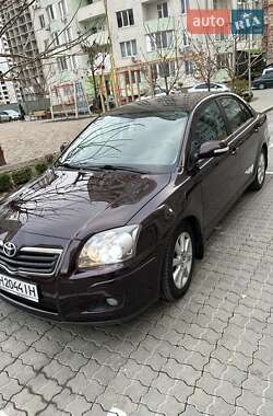 Toyota Avensis  2007