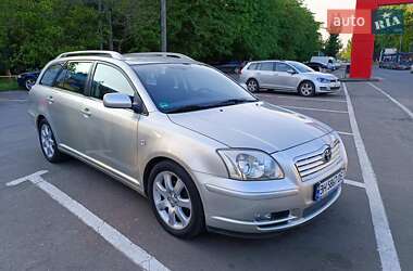 Toyota Avensis 2004