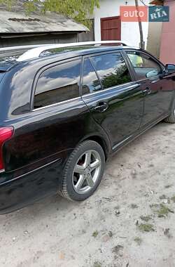 Toyota Avensis  2008