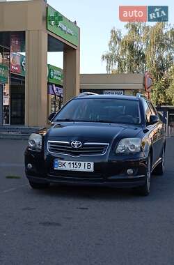 Toyota Avensis 2008
