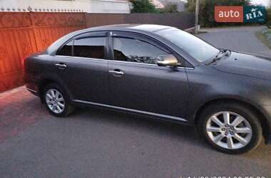 Toyota Avensis  2008
