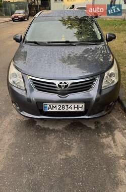 Toyota Avensis 2011