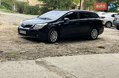 Toyota Avensis 2010