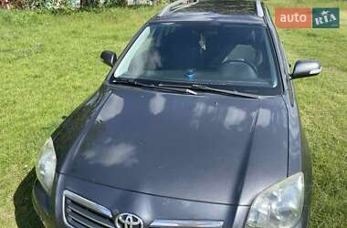 Toyota Avensis 2006