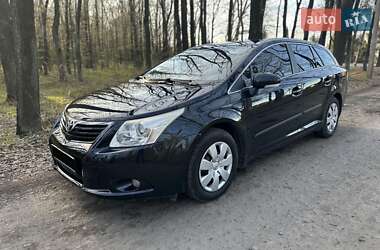 Toyota Avensis 2010