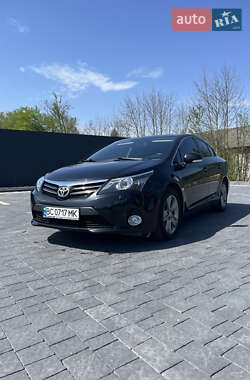 Toyota Avensis  2014