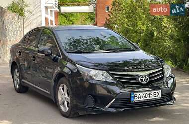 Toyota Avensis 2012