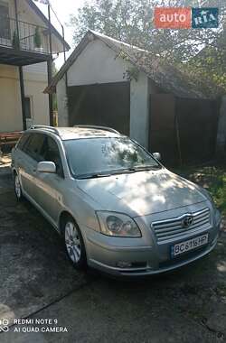 Toyota Avensis 2004