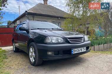 Toyota Avensis 1998