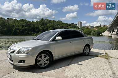 Toyota Avensis  2006