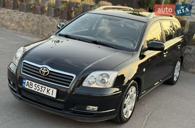 Toyota Avensis  2004