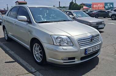 Toyota Avensis 2004