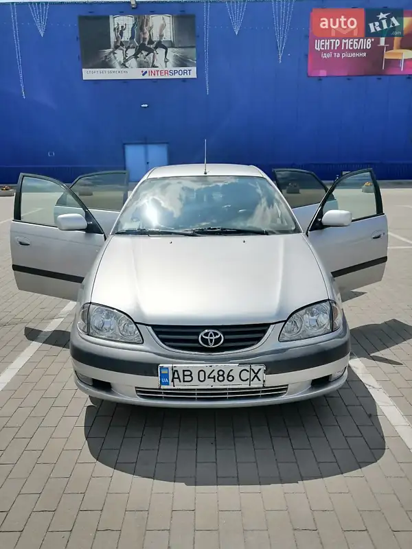 Toyota Avensis