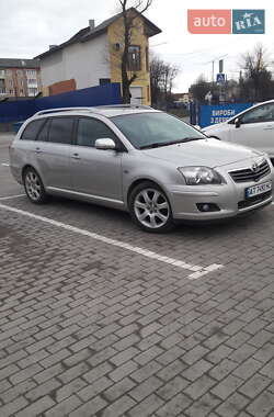 Toyota Avensis 2008