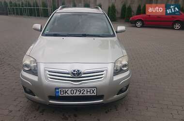 Toyota Avensis  2006