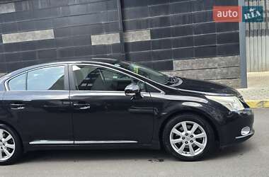 Toyota Avensis  2009