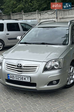 Toyota Avensis  2006