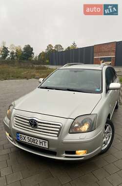 Toyota Avensis  2004