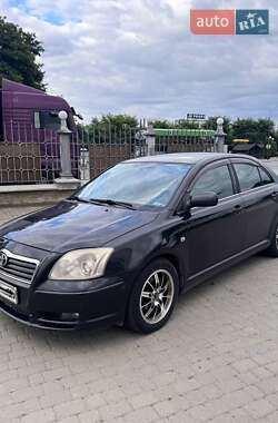 Toyota Avensis 2003