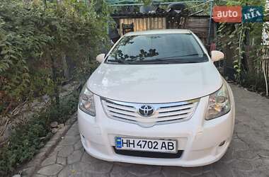 Toyota Avensis  2011