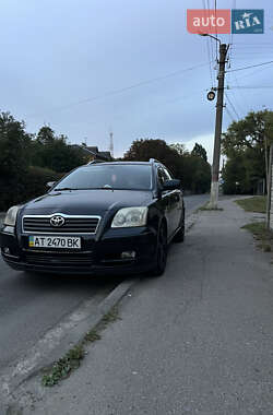 Toyota Avensis  2005