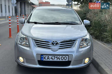 Toyota Avensis  2009