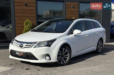 Toyota Avensis 2013