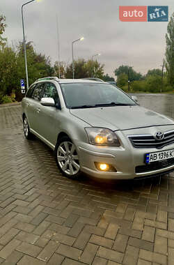 Toyota Avensis  2008
