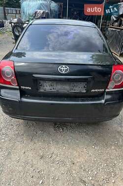 Toyota Avensis  2007