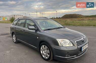Toyota Avensis  2005