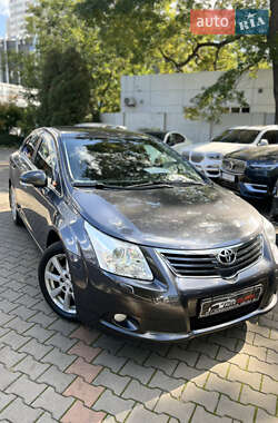 Toyota Avensis  2009