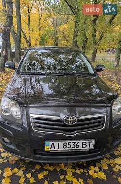 Toyota Avensis  2008