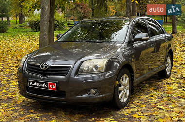 Toyota Avensis  2008