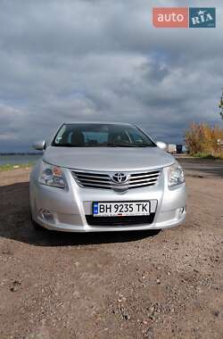 Toyota Avensis  2009