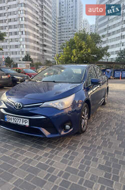 Toyota Avensis 2016