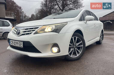Toyota Avensis  2013