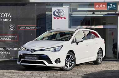 Toyota Avensis 2016