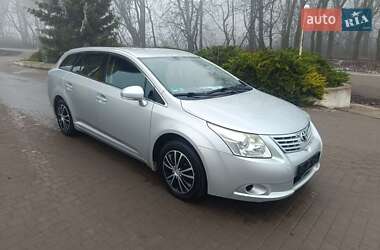 Toyota Avensis  2009