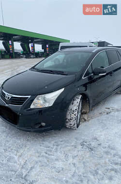 Toyota Avensis  2009