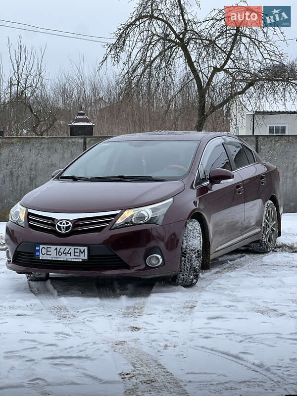 Легковые Toyota Avensis
