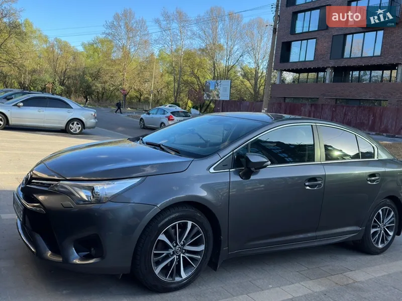 Toyota Avensis