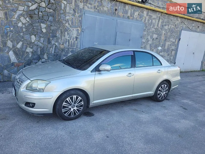 Toyota Avensis