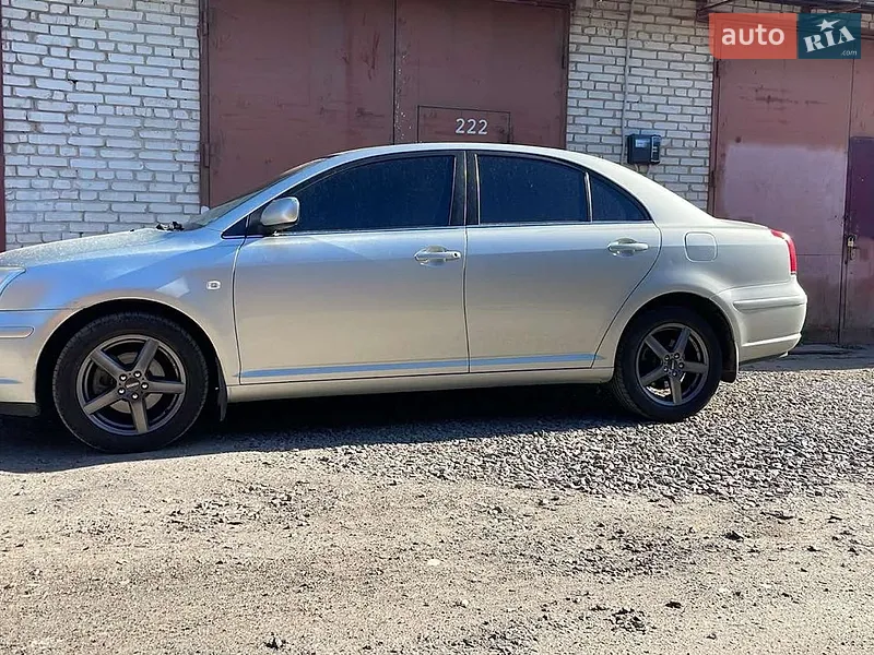 Toyota Avensis