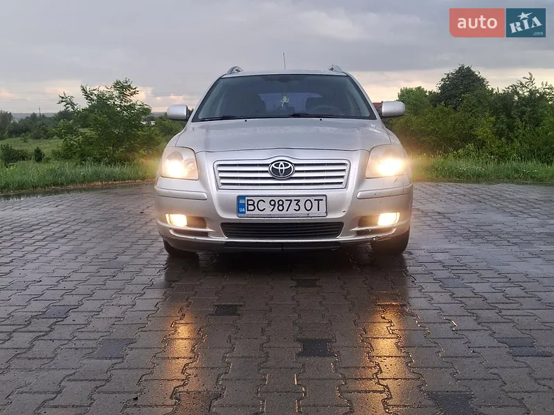 Toyota Avensis 2003