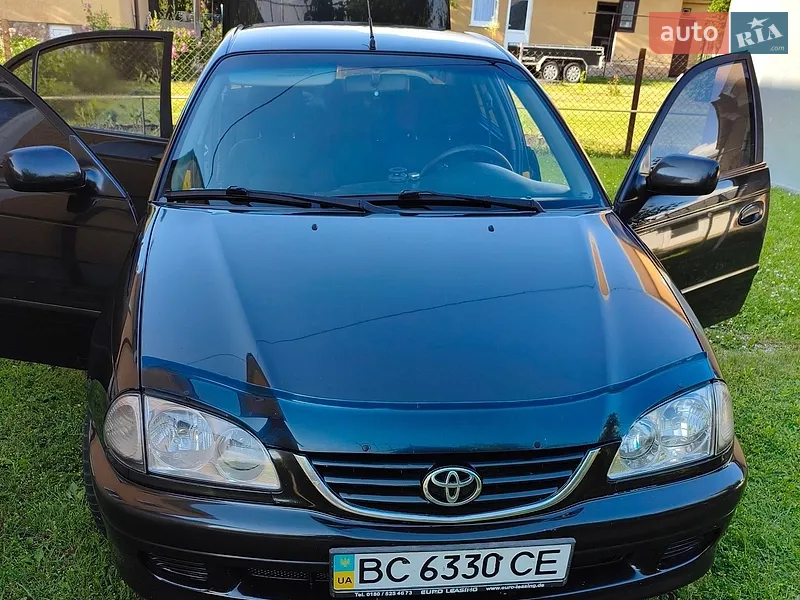 Toyota Avensis 2001