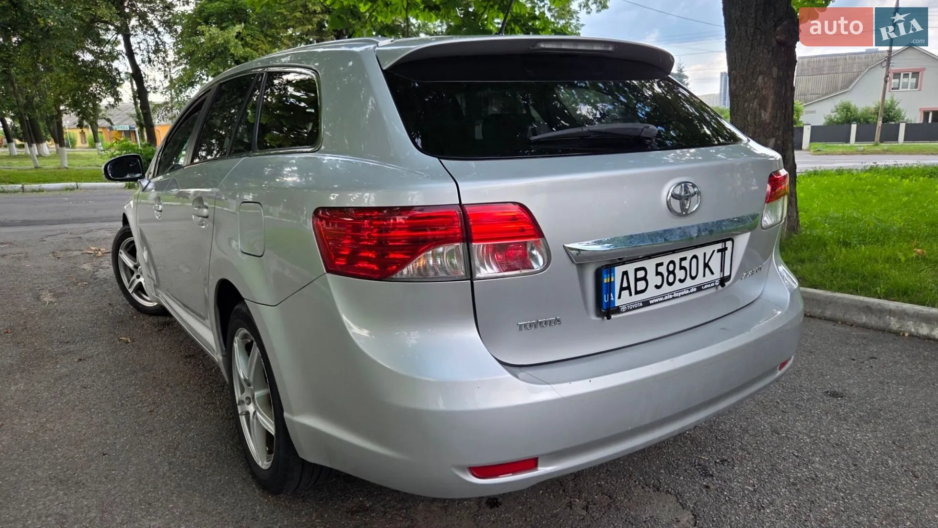 Toyota Avensis 2013 VIN SB1EB76L70E038004 фото оголошення 9 з 49