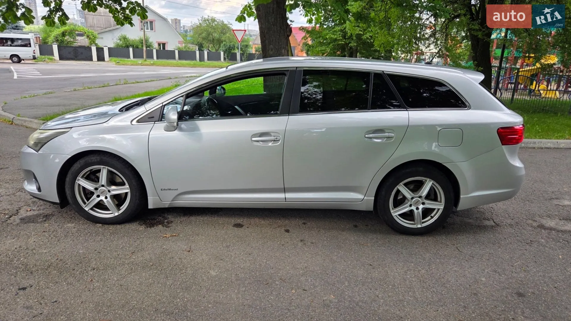 Toyota Avensis 2013 VIN SB1EB76L70E038004 фото оголошення 34 з 49