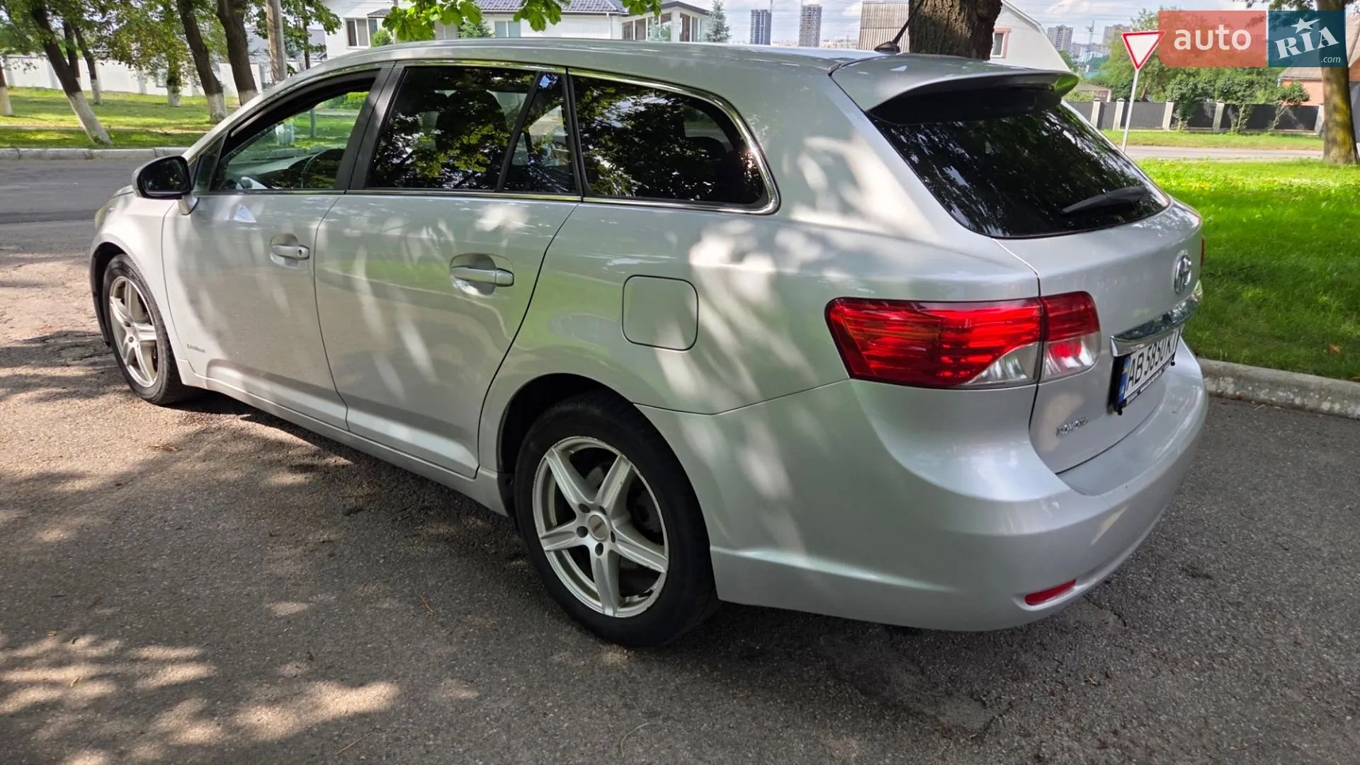 Toyota Avensis 2013 VIN SB1EB76L70E038004 фото оголошення 36 з 49