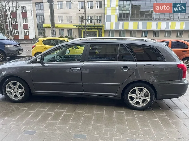 Toyota Avensis