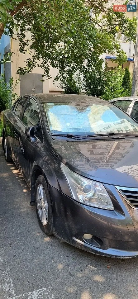 2011 Toyota Avensis - мініатюра 2